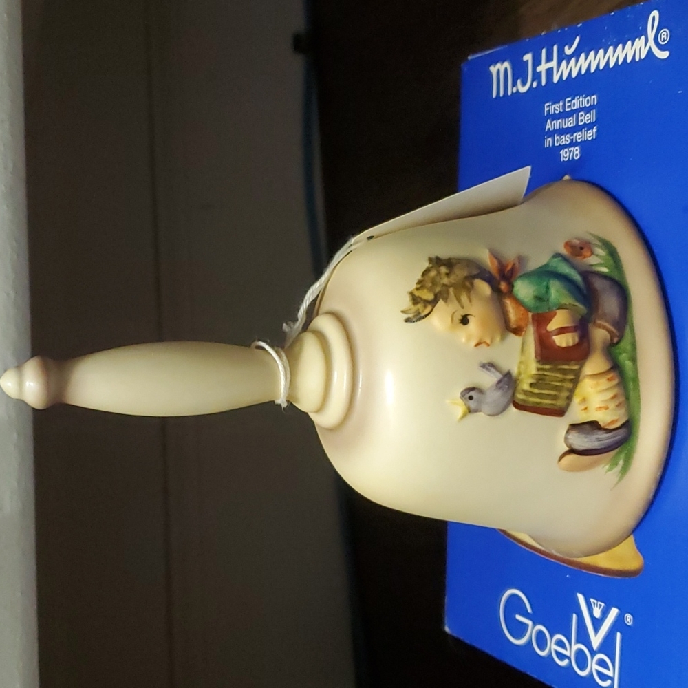 Hummel bell